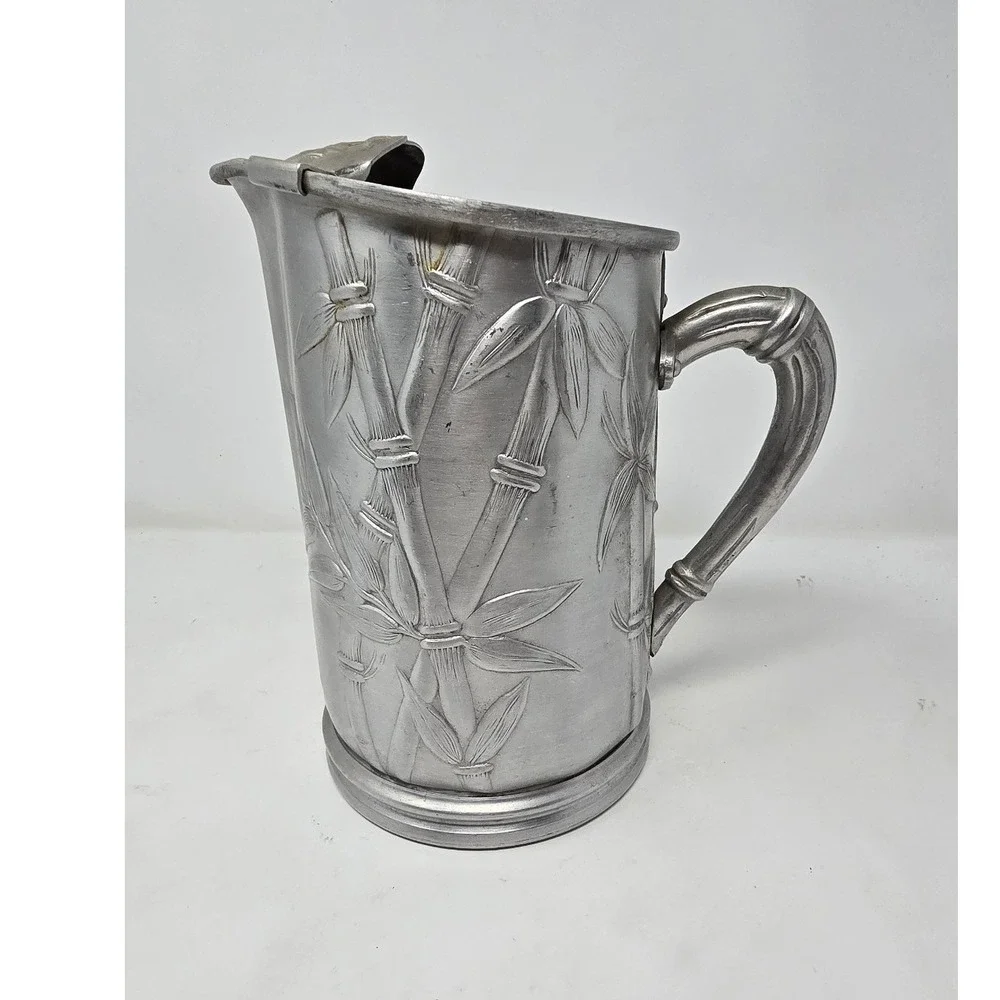 Vtg Everlast MCM aluminum hammered pitcher Bamboo design ice guard tiki barware